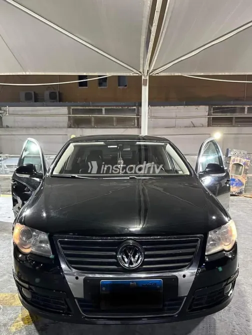 فولكس فاغن باسات 2007 أبيض مستعملة للبيع - 5