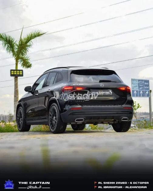 Mercedes GLA 200 2025 Black Used for Sale - 9
