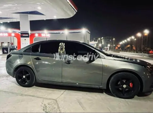 شيفروليه كروز 2010 بترولي مستعملة للبيع - 1