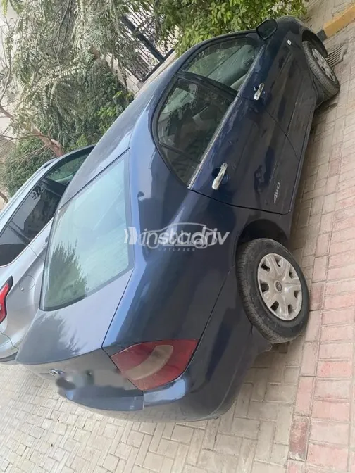 Toyota Corolla 2004 White Used for Sale - 4