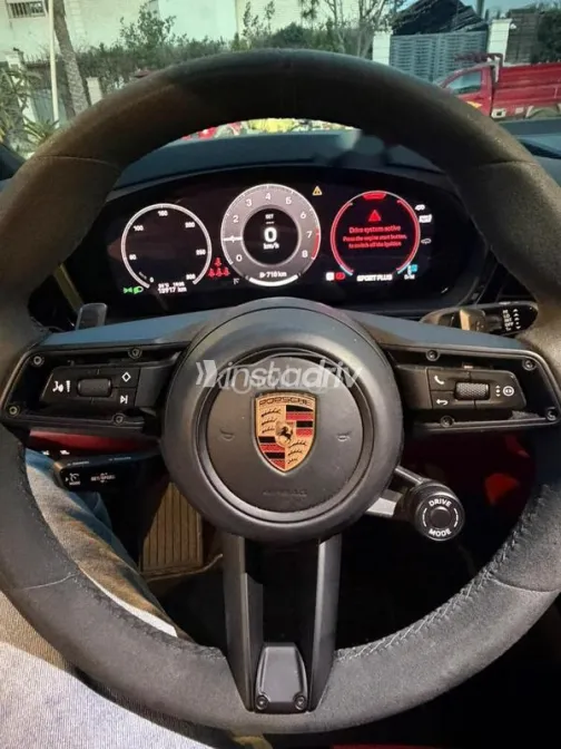 Porsche Cayenne S 2025 Gray Used for Sale - 6