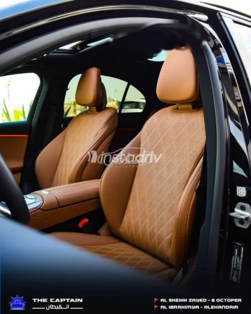 مرسيدس E 200 2025 أسود مستعملة للبيع - 4