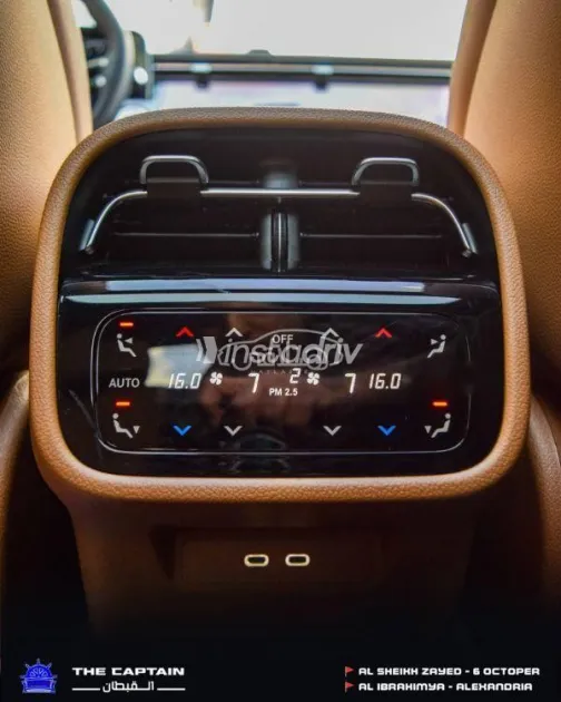 مرسيدس E 200 2025 أسود مستعملة للبيع - 5