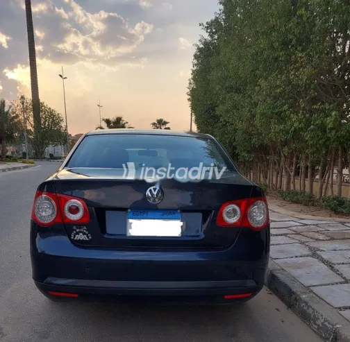 Volkswagen Jetta 2006 Blue Used for Sale - 1