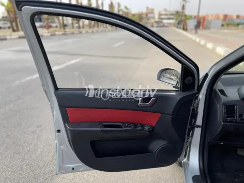 هيونداي جيتز 2008 رمادي مستعملة للبيع - 6