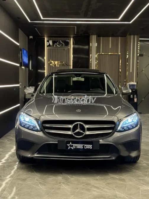 مرسيدس C 180 2020 رمادي مستعملة للبيع - 3