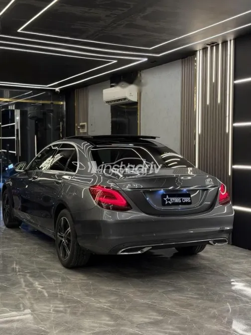 مرسيدس C 180 2020 رمادي مستعملة للبيع - 7