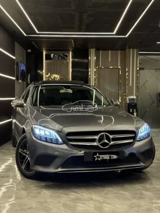 مرسيدس C 180 2020 رمادي مستعملة للبيع