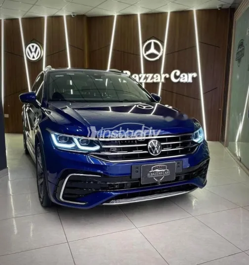 فولكس فاغن تيجون 2023 أزرق غامق مستعملة للبيع - 3