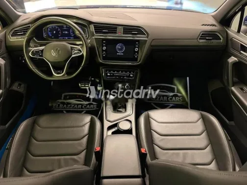 فولكس فاغن تيجون 2023 أزرق غامق مستعملة للبيع - 6