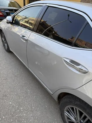 Toyota Corolla 2019 White Used for Sale