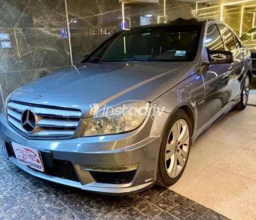 Mercedes C 300 2010 Silver Used for Sale - 7