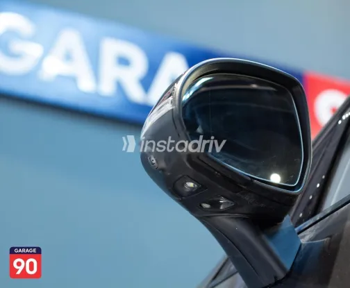 Mercedes GLC 300 2024 Gray Used for Sale - 10