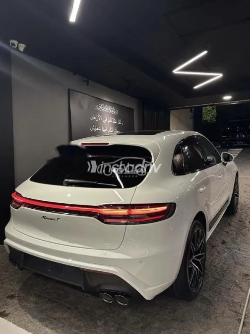 Porsche Macan 2024 White Used for Sale - 2