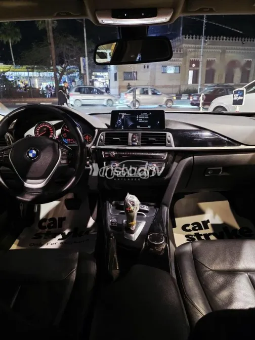 BMW 318 2017 White Used for Sale - 4