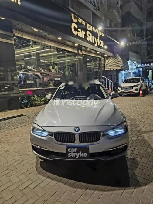BMW 318 2017 White Used for Sale - 6