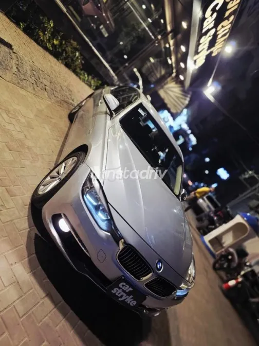 BMW 318 2017 White Used for Sale - 10