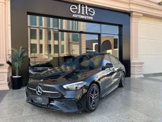 مرسيدس C 200 2023 أسود مستعملة للبيع