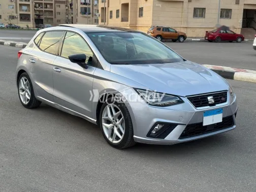 سيات ابيزا 2020 فضي مستعملة للبيع - 2