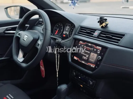 سيات ابيزا 2020 فضي مستعملة للبيع - 7