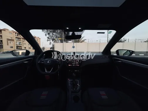 سيات ابيزا 2020 فضي مستعملة للبيع - 9