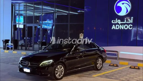 مرسيدس C 180 2019 أسود مستعملة للبيع - 8