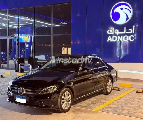 مرسيدس C 180 2019 أسود مستعملة للبيع - 9