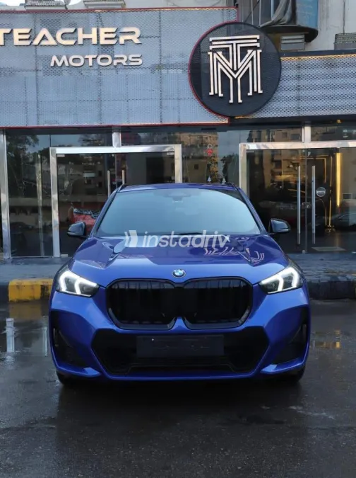 بي ام دبليو X1 2024 أبيض مستعملة للبيع - 9