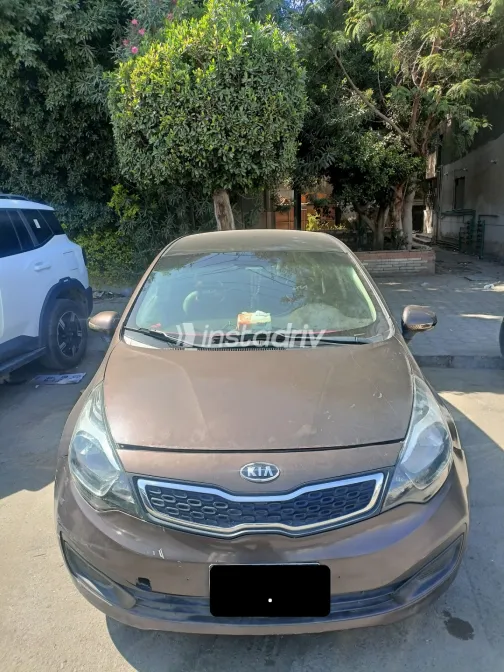 Kia Rio 2012 White Used for Sale - 5