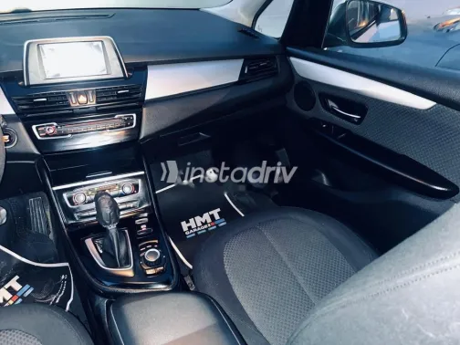 بي ام دبليو 218 i 2015 أبيض مستعملة للبيع - 7