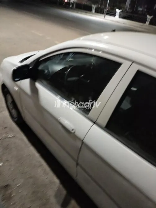 كيا بيكانتو 2007 أبيض مستعملة للبيع - 3