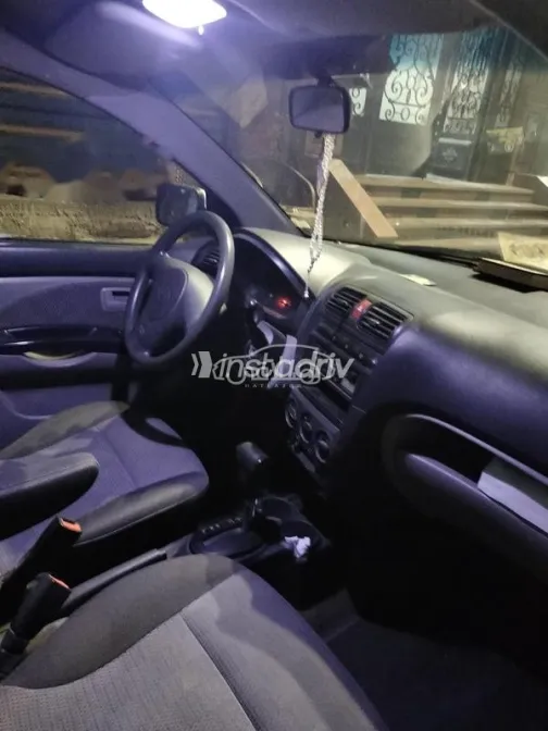 كيا بيكانتو 2007 أبيض مستعملة للبيع - 4