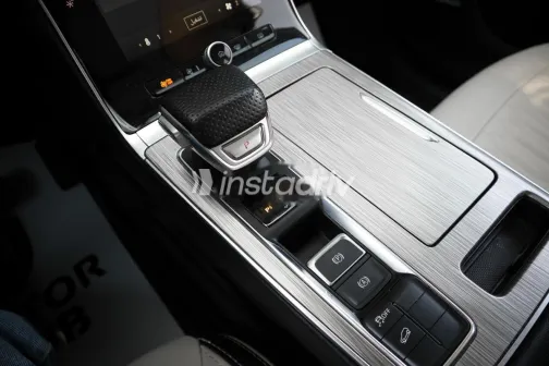 ام جى ار اكس 5 2024 رمادي مستعملة للبيع - 9