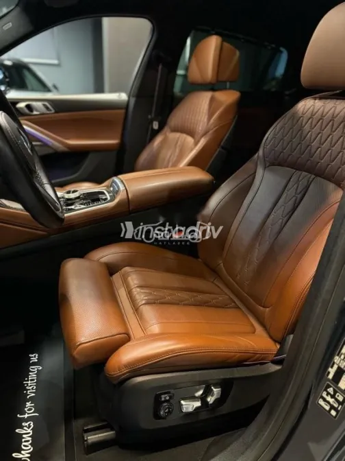 بي ام دبليو X6 2025 فضي مستعملة للبيع - 2