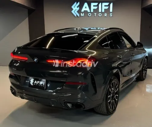 بي ام دبليو X6 2025 فضي مستعملة للبيع - 7