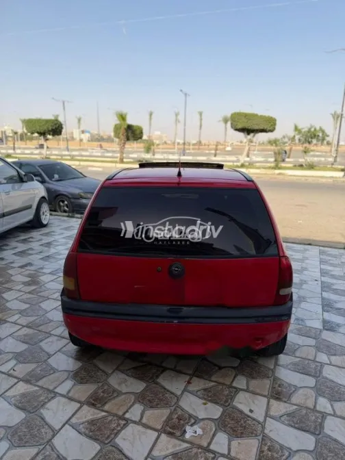 Opel Corsa 1995 Red Used for Sale - 3