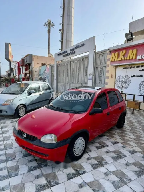 Opel Corsa 1995 Red Used for Sale - 8