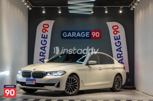 بي ام دبليو 520 2023 أبيض مستعملة للبيع - 3