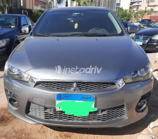 ميتسوبيشي لانسر اى اكس شارك 2018 رمادي مستعملة للبيع - 1