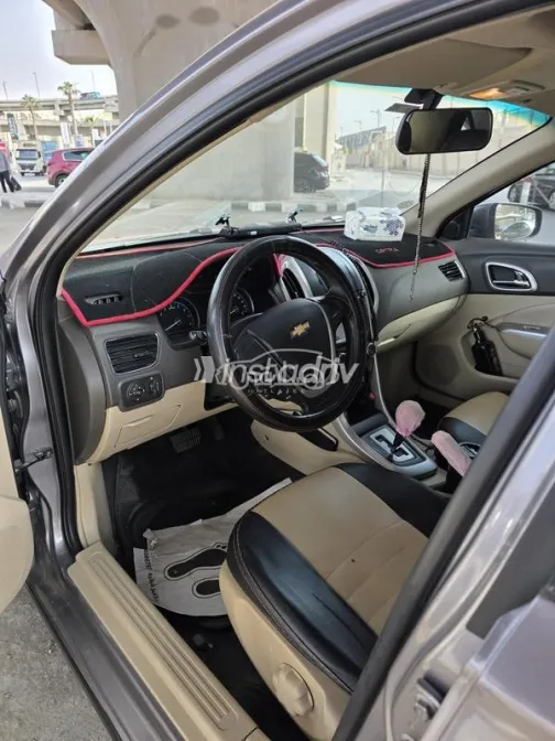 شيفروليه أوبترا 2021 فضي مستعملة للبيع - 8