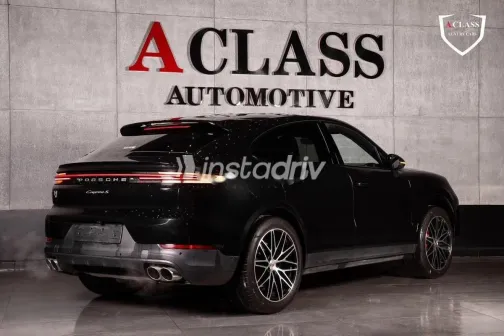 Porsche Cayenne S 2026 Black Used for Sale - 2