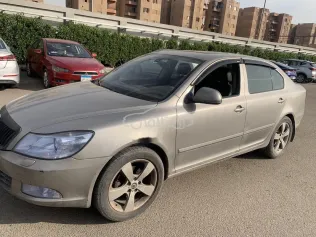 سكودا فانتازيا 2011 أبيض مستعملة للبيع