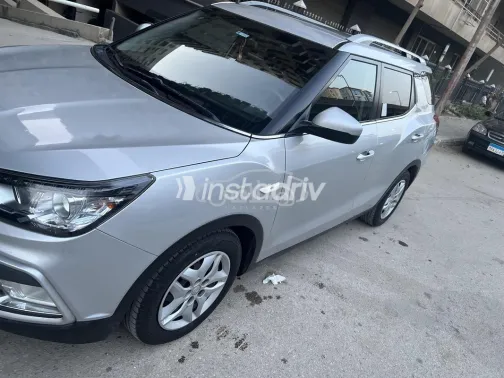 سانج يونج تيفولى XLV 2020 أبيض مستعملة للبيع - 7