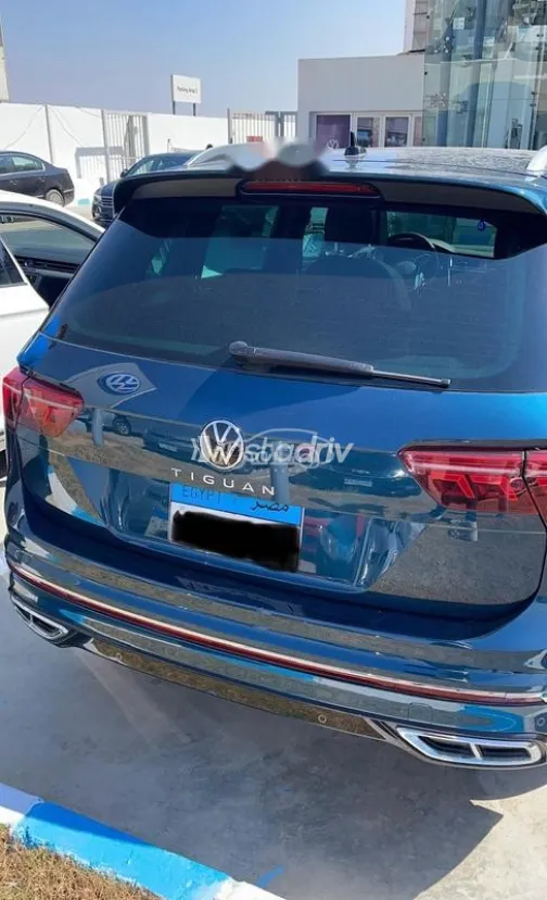 فولكس فاغن تيجون 2021 أبيض مستعملة للبيع - 3