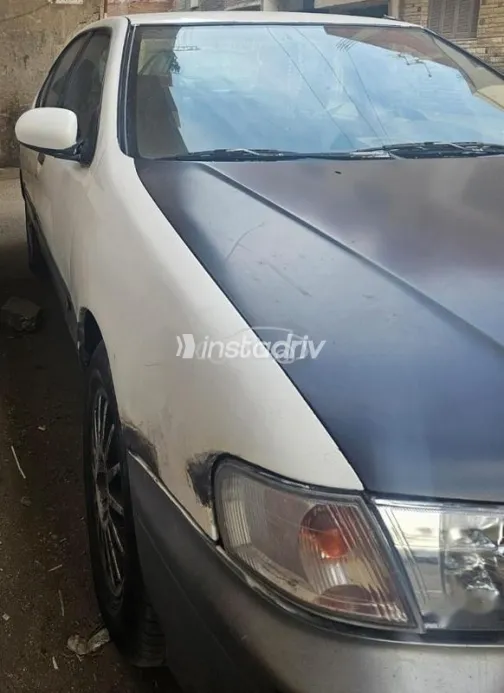 Nissan Sunny 1999 White Used for Sale - 3