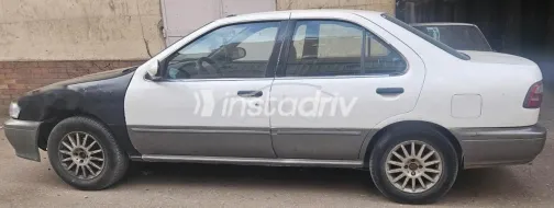 Nissan Sunny 1999 White Used for Sale - 4
