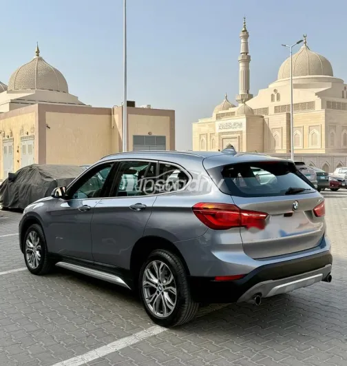 بي ام دبليو X1 2018 رمادي مستعملة للبيع - 5