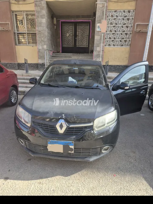 Renault Logan 2015 White Used for Sale - 1