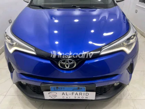 تويوتا C-HR 2017 أبيض مستعملة للبيع - 6