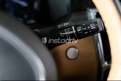 كيا سورينتو 2023 أبيض مستعملة للبيع - 3